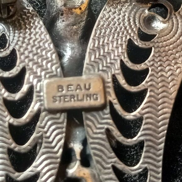 Vintage Sterling Floral and Butterfly Filigree Brooch - Picture 3 of 6